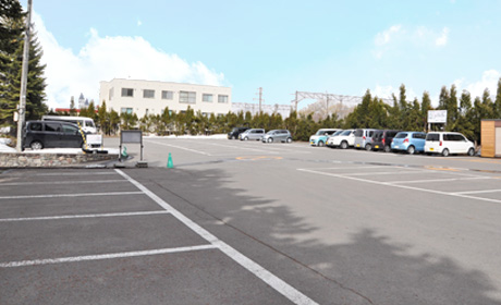 写真:駐車場